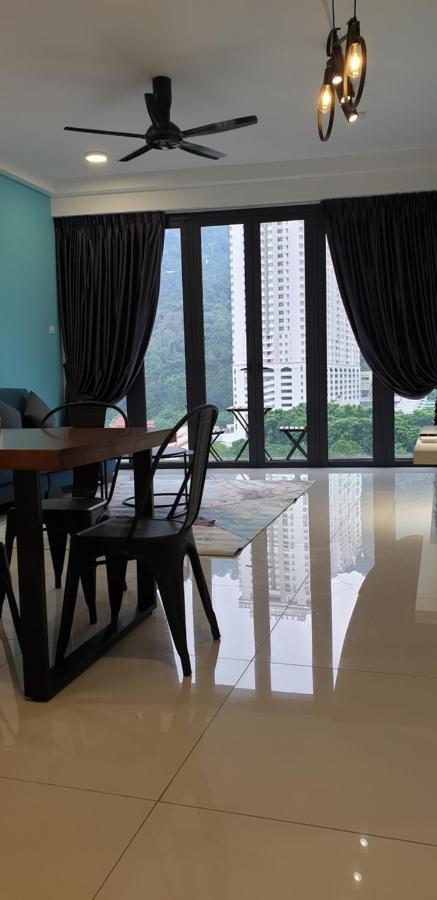 Arte S Abstracter Family Stays~The Eyes Of Penang * Hi-Speed Wifi จอร์จทาวน์ ภายนอก รูปภาพ